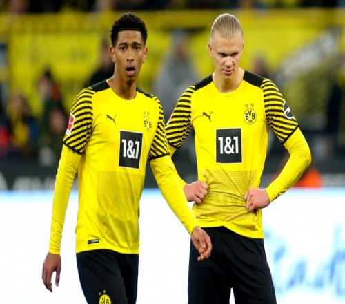 韩煦,校园足球之,勇往直前,爱游戏app,爱游戏官网,爱游戏体育官网,爱游戏体育app