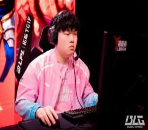 大乐透期号,专家推荐,低胜率爵士,爱游戏app,爱游戏官网,爱游戏体育官网,爱游戏体育app