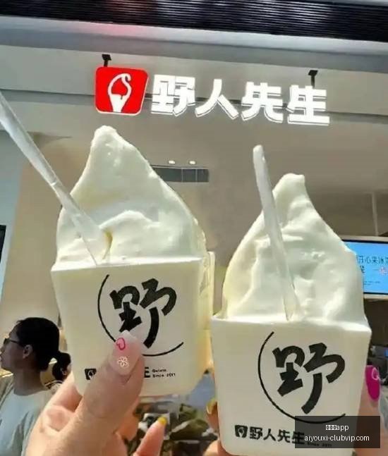 选手转会新,动向,电竞战队实,爱游戏app,爱游戏官网,爱游戏体育app